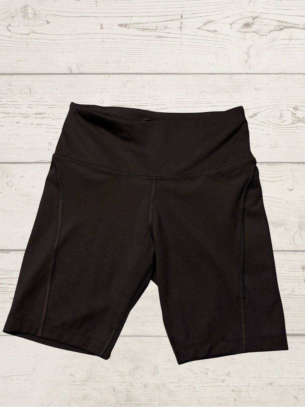 NWOT ~ Nike Black High-Rise Bike Shorts